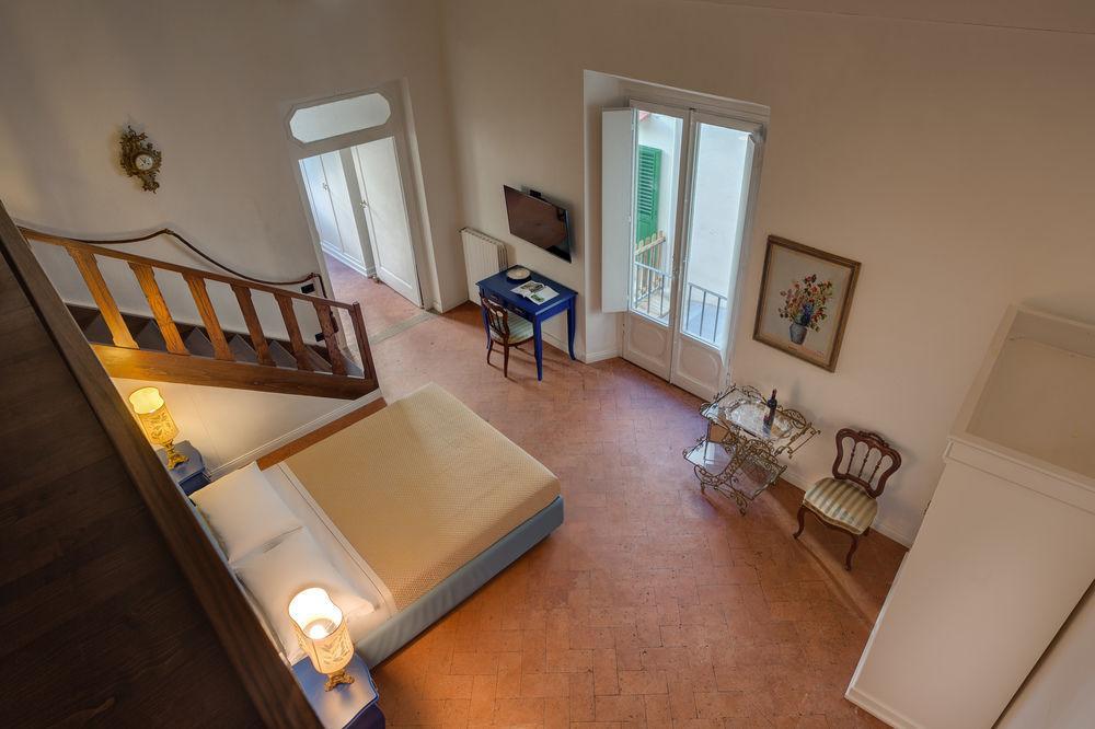 Hotel Residenza D'Epoca Borgo Albizi Florencia Exterior foto